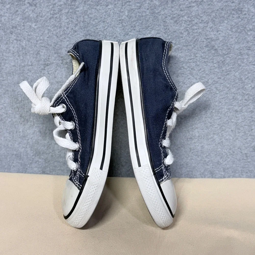 Converse Chuck Taylor All Star Navy Blue Low Top Canvas Sneakers Kids Size 10